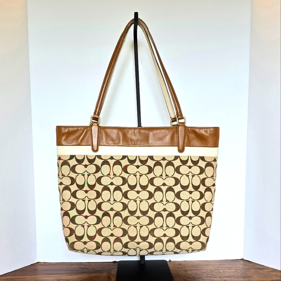 Coach Brown and Cream Signature Tote Bag - Picture 2 of 10